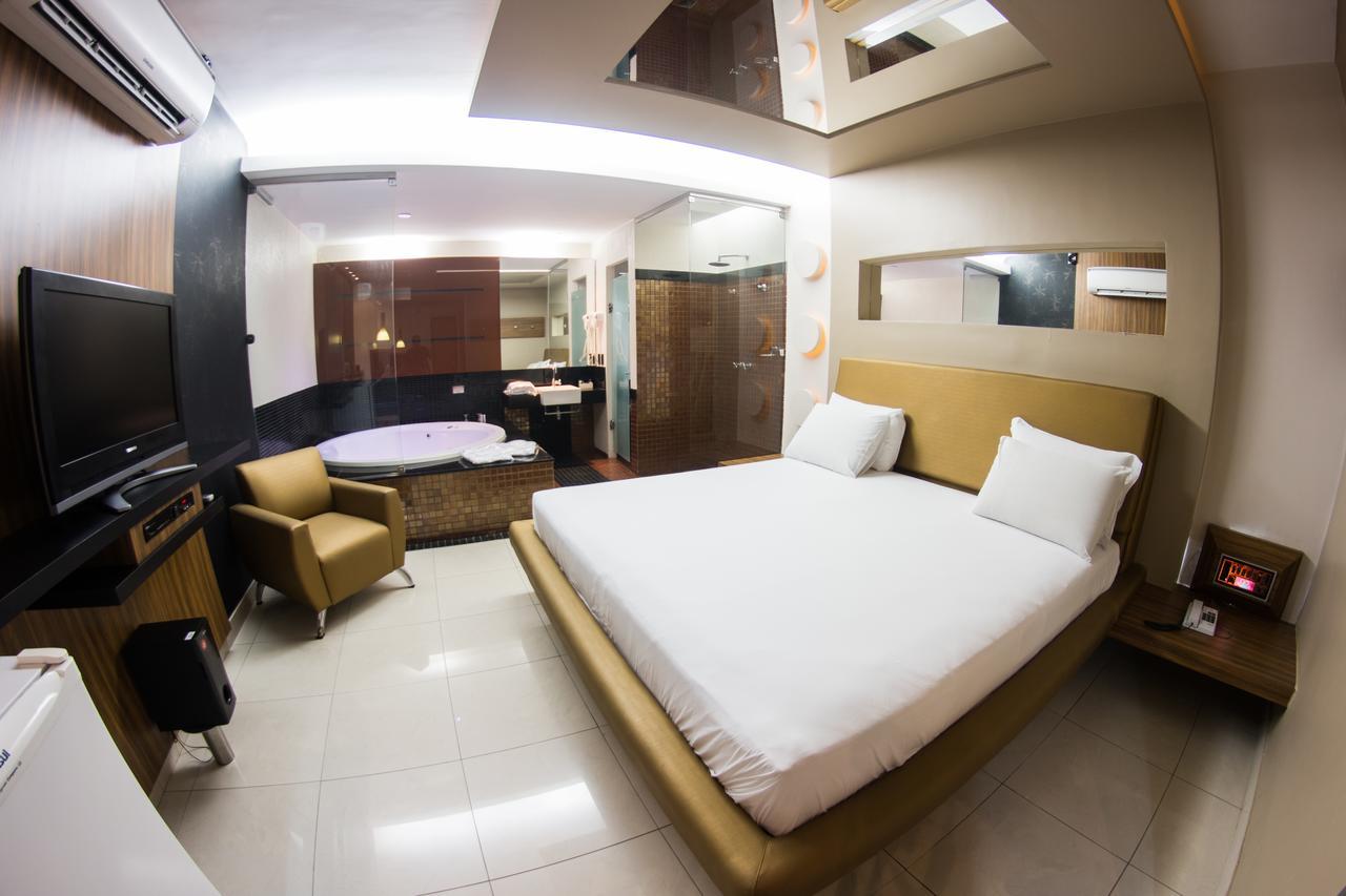 Verde (adults Only) 2*